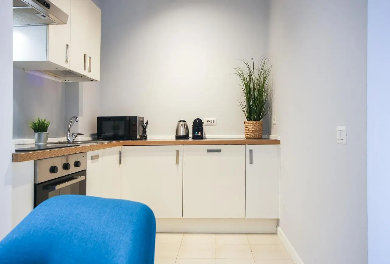 Glamorous Flat With Jacuzzi, King Size Bed And Small Balcony Perugia Apartment